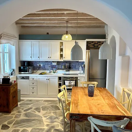 Villa Helios Max