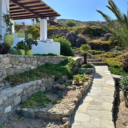 Helios Max Villa